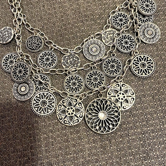 Silver Sparkle! CUTE - Picture 2 of 11